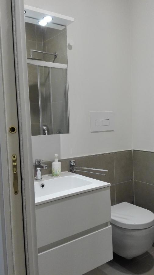 Piano Nobile Bed & Breakfast Наполи Екстериор снимка