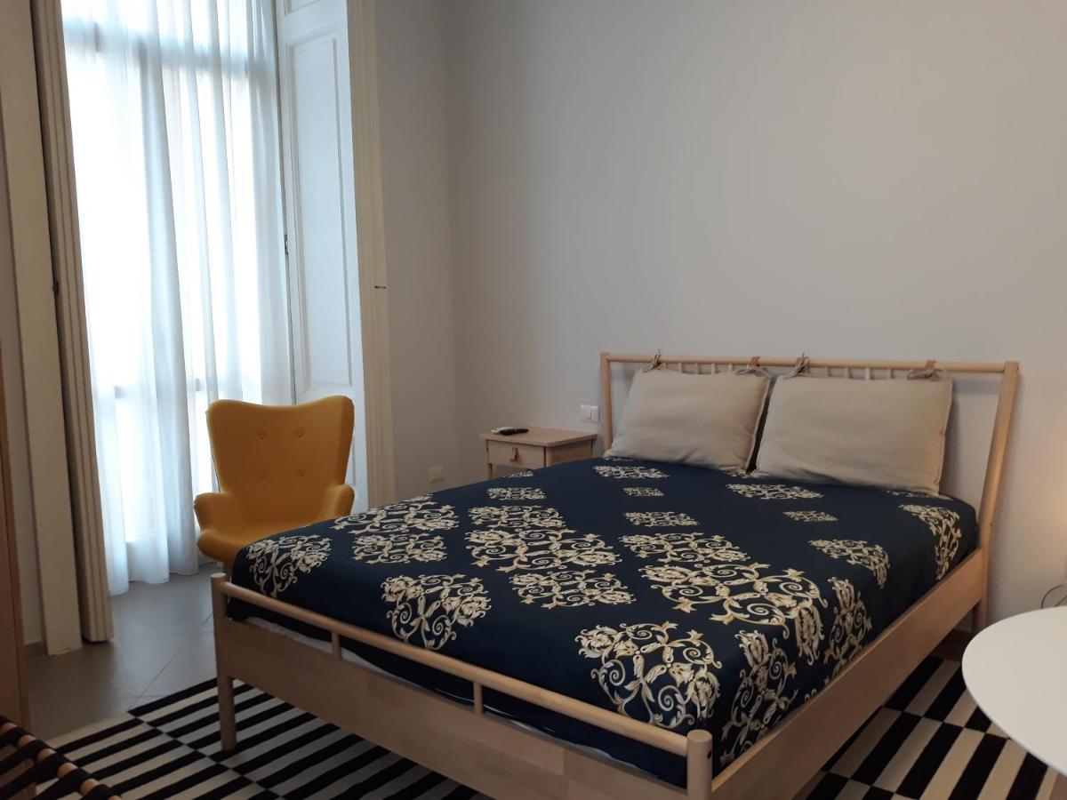 Piano Nobile Bed & Breakfast Наполи Екстериор снимка