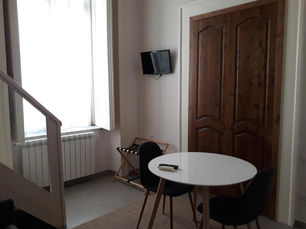 Piano Nobile Bed & Breakfast Наполи Екстериор снимка