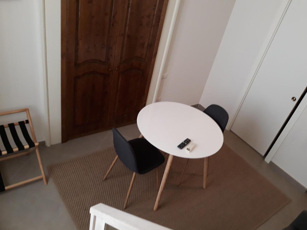 Piano Nobile Bed & Breakfast Наполи Екстериор снимка