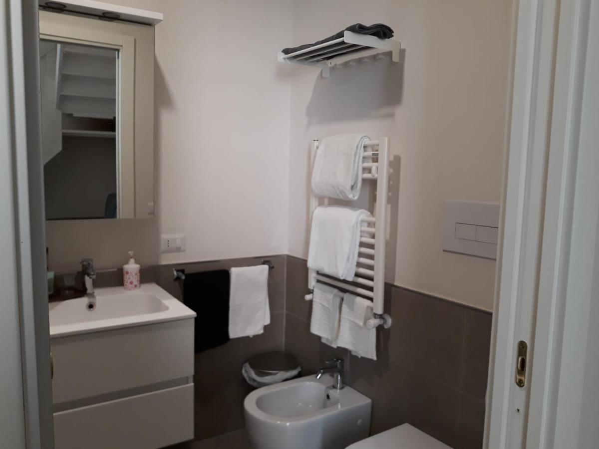 Piano Nobile Bed & Breakfast Наполи Екстериор снимка