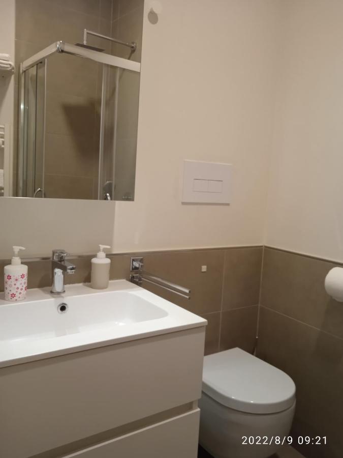 Piano Nobile Bed & Breakfast Наполи Екстериор снимка